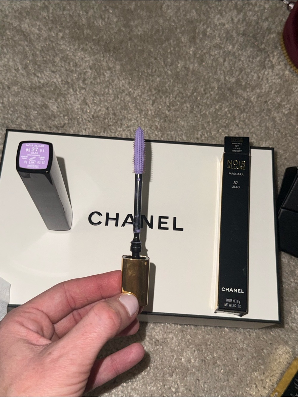 CHANEL Mascara Noir Allure Lilac Brush